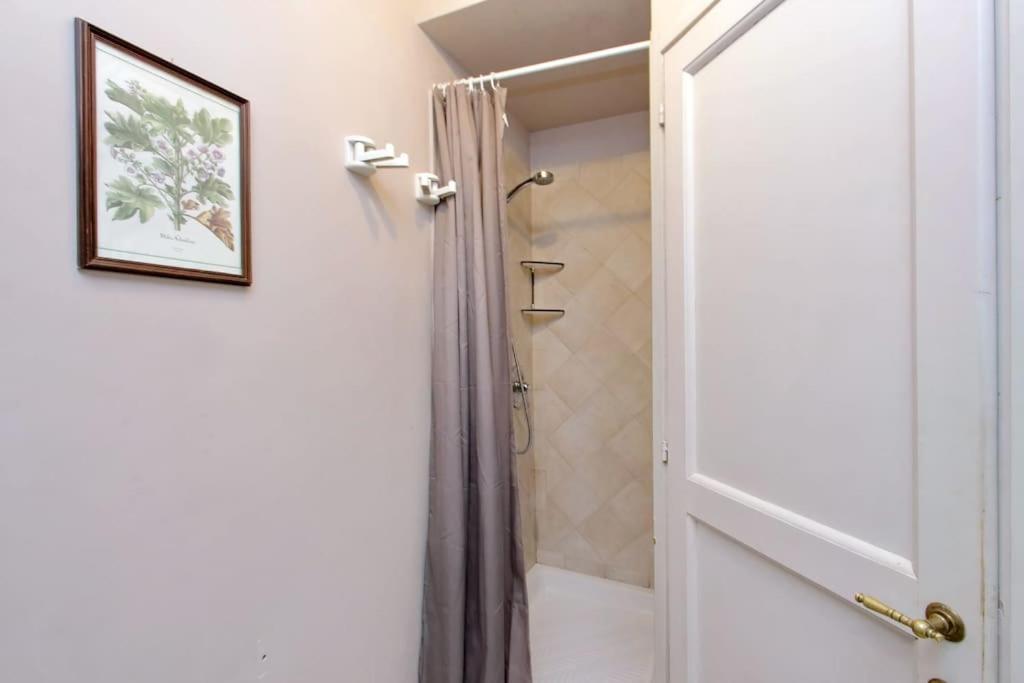 Navona Elegant Two Bedroom Apartment Roma Exterior foto